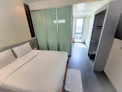 JOIN INN Jebel Ali, Dubai ( formerly easy) - 2