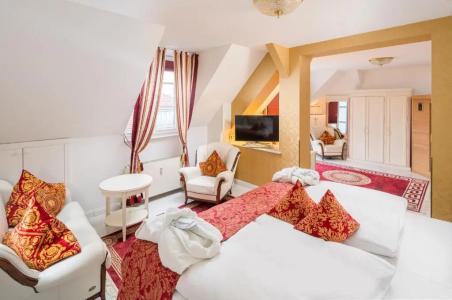 Augusta Am Kurfürstendamm - 88