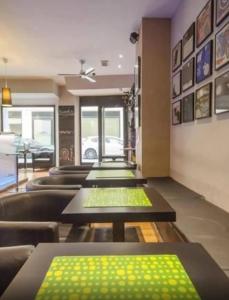 Feel Hostels Soho Malaga - 27