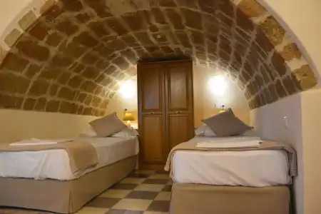 Ritsos Guesthouse - 5