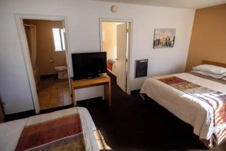 Blue Pine Motel - 34