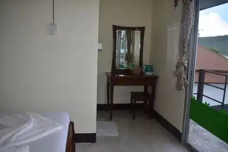 Phi Phi Beach Front Resort - 28