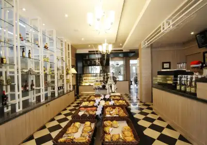 Kameo Grand Rayong & Serviced Apartments - 11