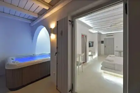 Zefi & Suites - 21
