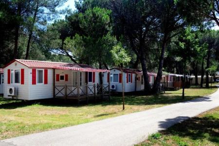 Victoria Mobilehome Bi Village - 26