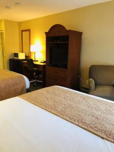 Anchor Inn And Suites - 8
