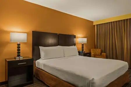 Best Western The Plaza Honolulu Airport - Free Breakfast - 35