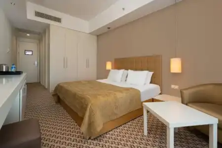 Crystal Centro Pearl Collection - Ultimate All Inclusive - 58