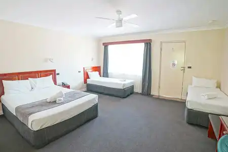 Country 2 Coast Coffs Harbour Motor Inn - 5