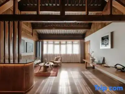 Arro Khampa by Zinc Journey Lijiang - 52