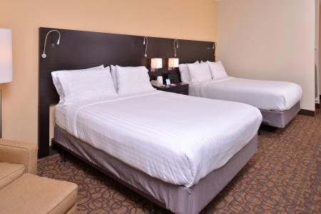Holiday Inn Express & Suites Topeka West I-70 Wanamaker by IHG - 20