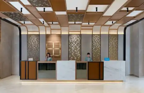 Hilton Garden Inn Jakarta Taman Palem - 16