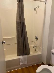 Motel 6 Phoenix, AZ - West - 5