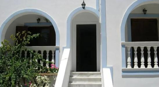Finikas Santorini - 9