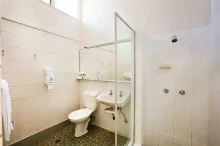 Sunnybank - 22