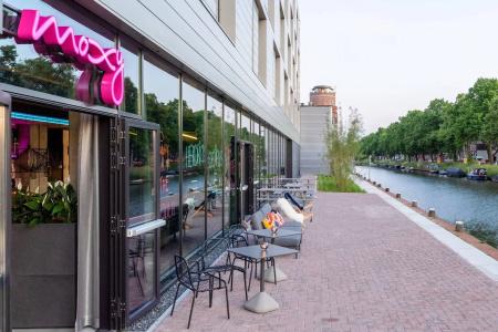 Moxy Utrecht - 19