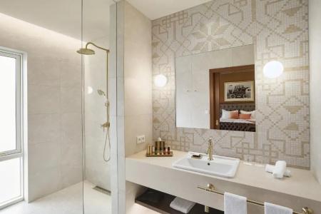 Reykjavik Consulate, Curio Collection by Hilton - 40
