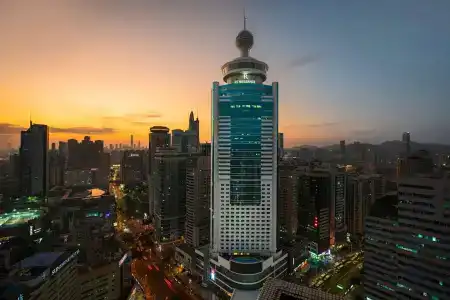 Renaissance Shenzhen Luohu - 32