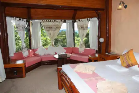 Phu Pha Nam Resort & Spa - 4