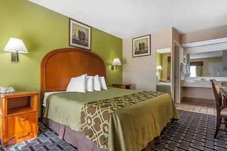 Rodeway Inn Augusta - 21