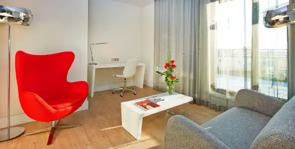 NH Collection Calderon - 11