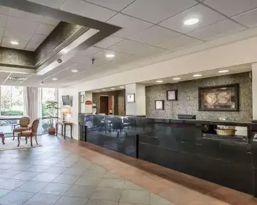 Clarion Inn Murfreesboro Old Fort Pkwy - 1