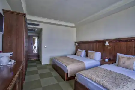 Garden Pristina - 39