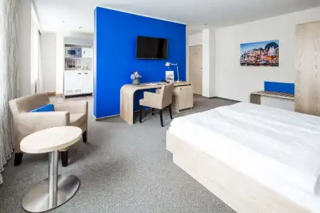 Global Inn - 56