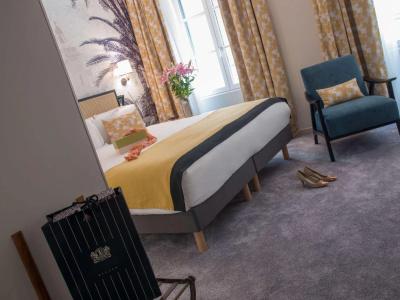 Mercure Nice Marche aux Fleurs - 13
