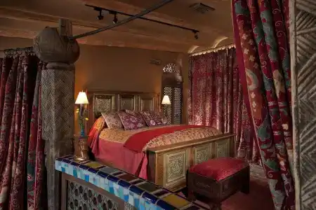 The Inn of The Five Graces - 101