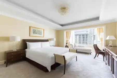 Shangri-La - 102
