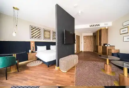 Radisson Blu - 75