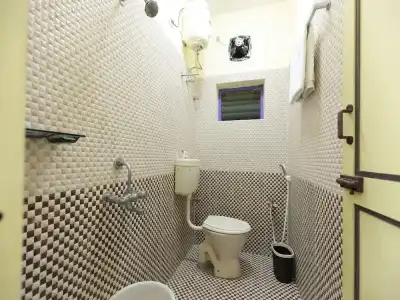 Green Grande Inn - 7