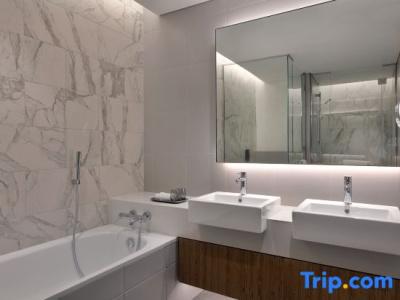 Doubletree By Hilton Abu Dhabi Yas Island Residences - 34