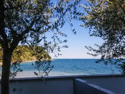 Barbara Piran Beach - 22