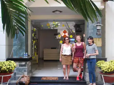 Lan Anh - 17