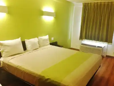Motel 6 Austin, TX - Midtown - 23