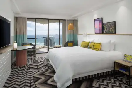 QT Gold Coast - 5