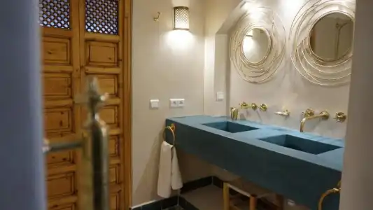 Riad Samsli - 128