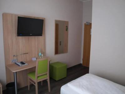 Airport BusinessKöln - 22