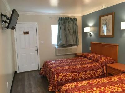 Lincoln Park Motel - 40