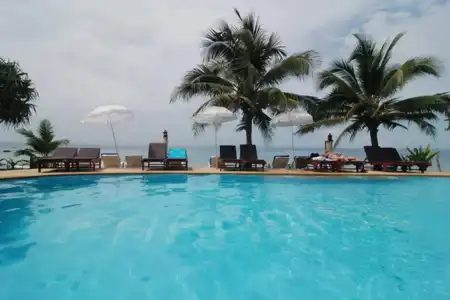 Lanta Paradise Beach Resort - 10
