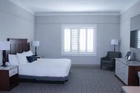Carlisle Inn - 6