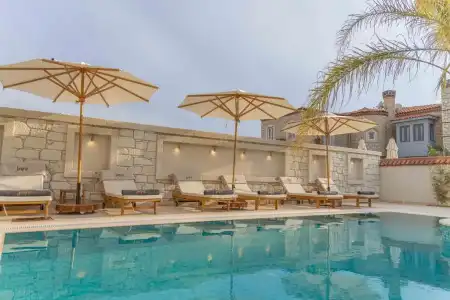 June Alaçatı (+15 Adult only) - 15