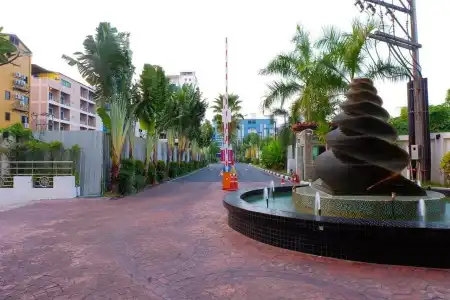 iCheck inn Residences Patong - 24