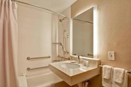 SpringHill Suites Lexington Near the University of Kentucky - 7