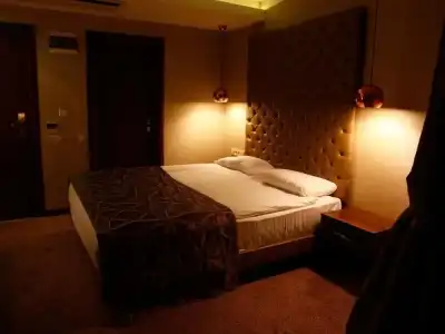 Feyzan - 31