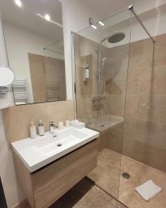 Le Central Boutique Hôtel - 76