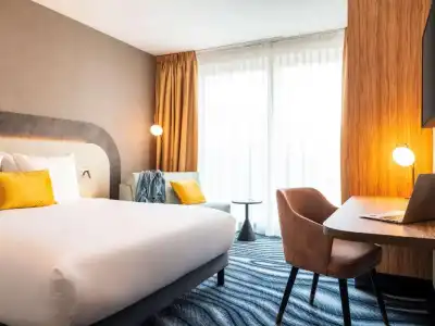 Mercure Amsterdam North Station - 90