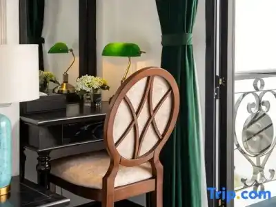My Gallery Boutique & Spa - 33